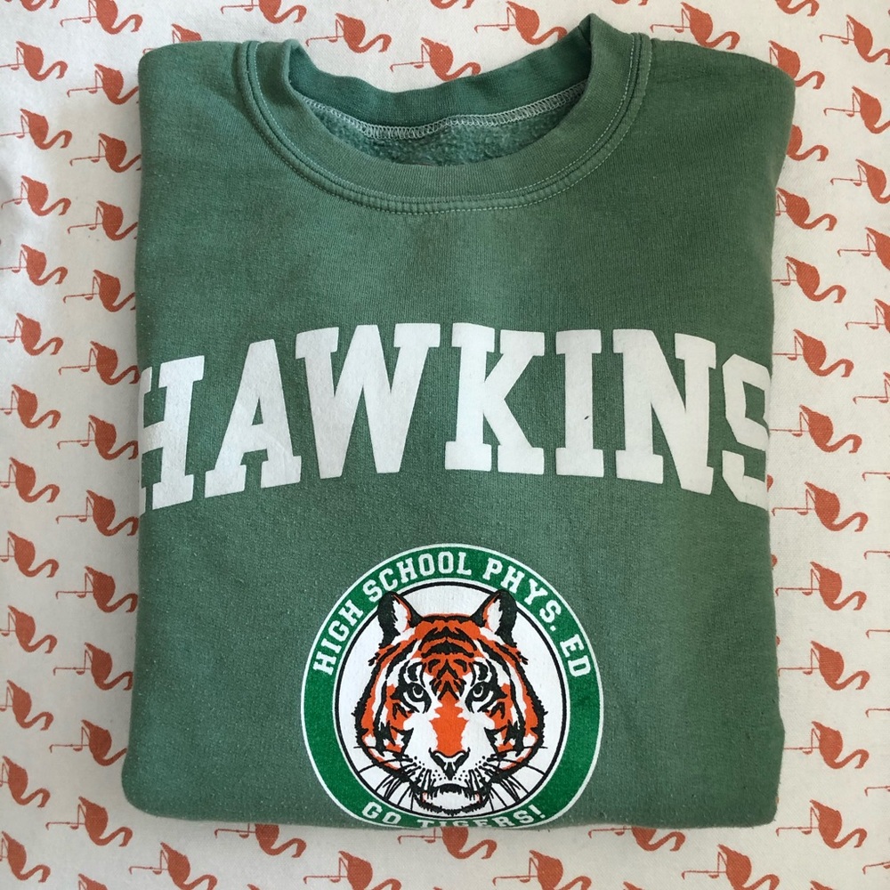 urban outfitters crewneck sweatshirt
